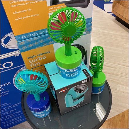 Lasko Tiny Table Fan Display