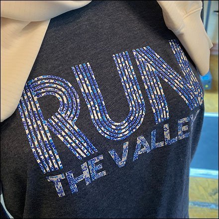 Run-The-Valley Sweat Shirt Bodyform Display
