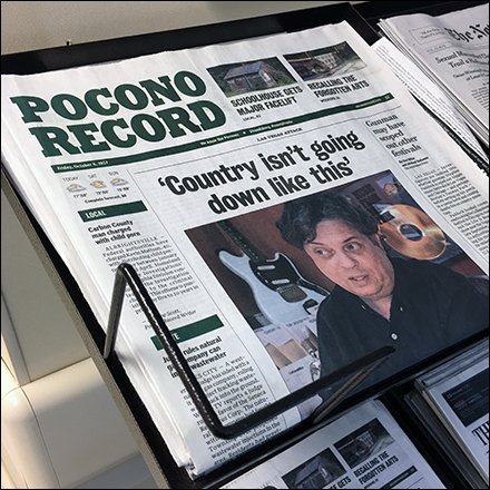 Wide-Ranging Newspaper Stand Choices