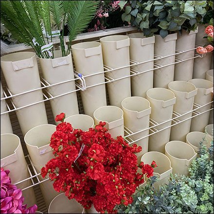 Endless Inline Floral Vase Display