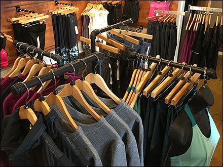 Apparel Pipe Fitting Rack Display