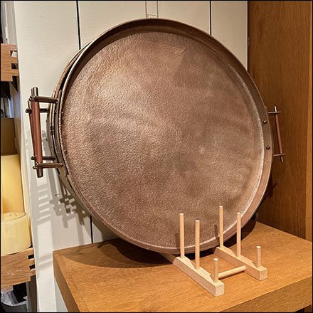 Upscale Serving Tray Plate Rack Display