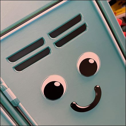Back-To-School Locker Scene Setting Endcap Smiles