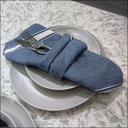 Cutlery Cummerbund Tableware Propping is Unique