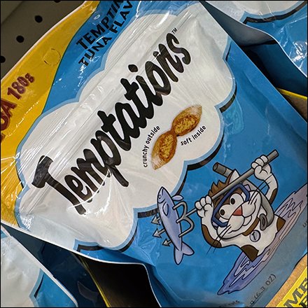 Temptations Mega Cat Food Endcap Addition