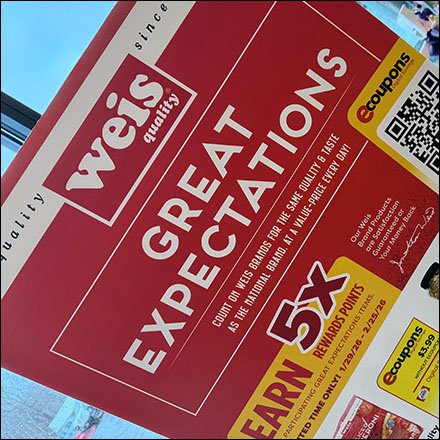 Store Entry Great Expectations Rewards Promotional Signage