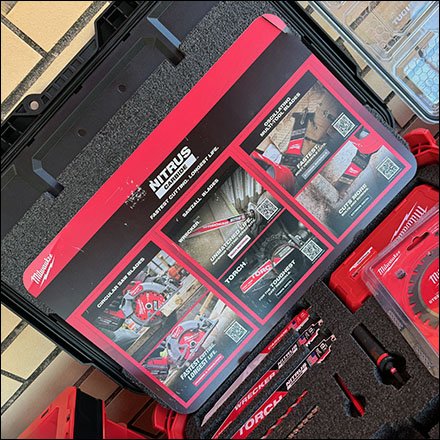 Milwaukee Pop-Up Hand Tool Table Drape Display
