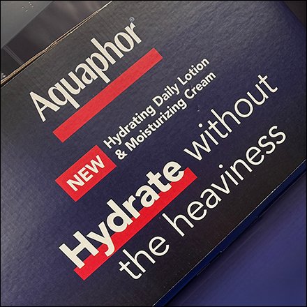 Aquaphor Hydrating Moisturizing Remedy Endcap Array
