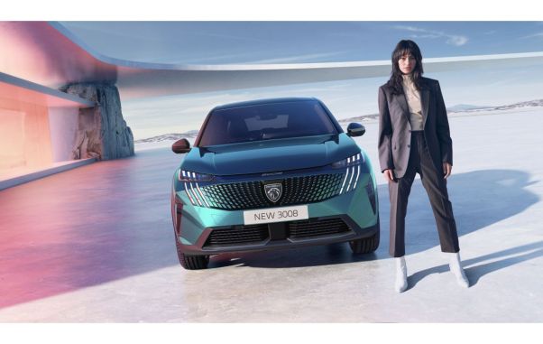 Nuovo Peugeot 3008 ibrido 
