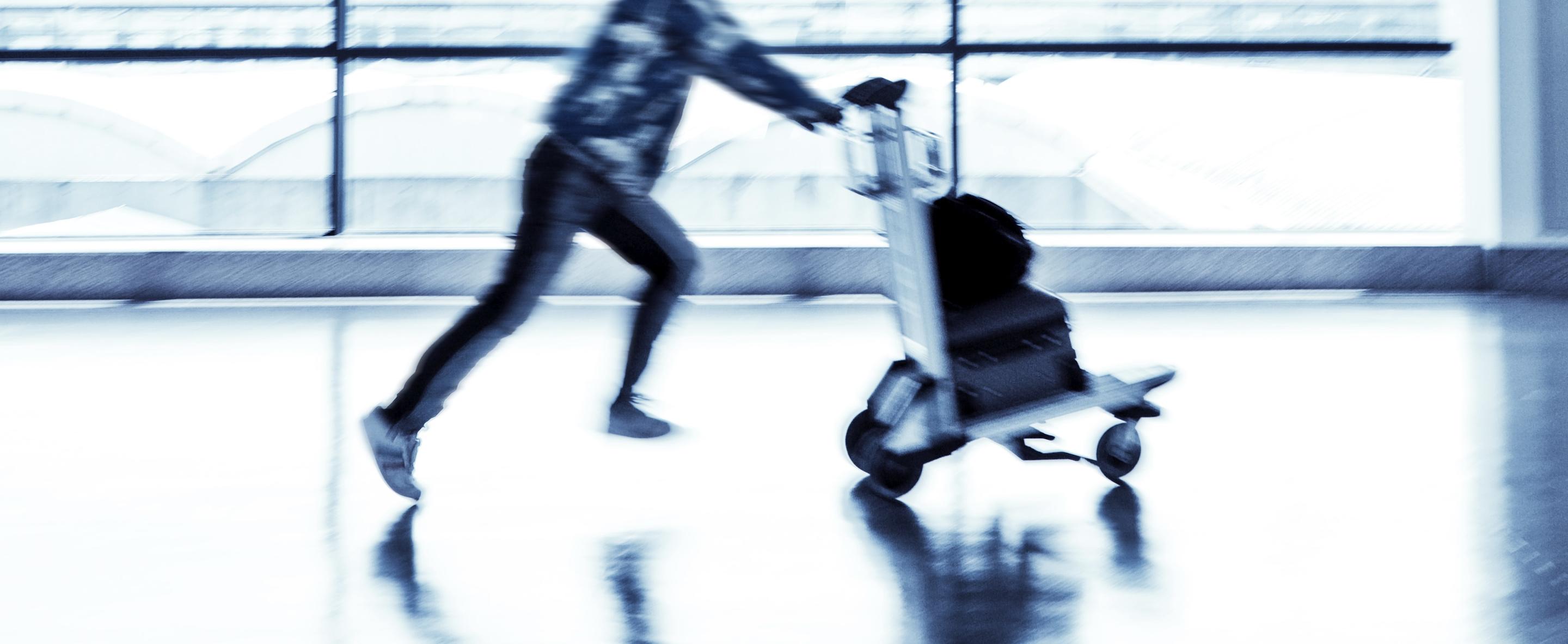 Running to Catch a Flight (Photo: iStock)