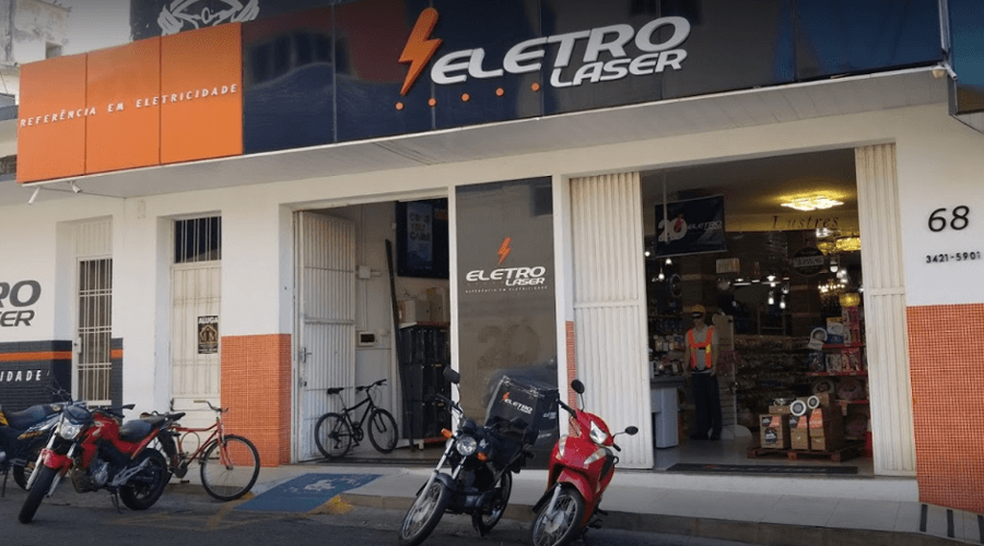 Eletro Laser presente com estande sobre energia solar na Patos Expo