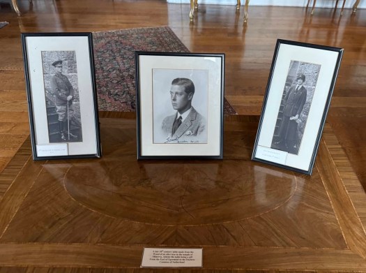 Autograph photographs