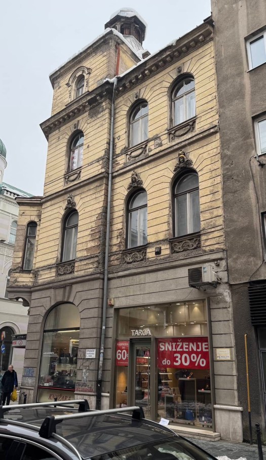Damaged building