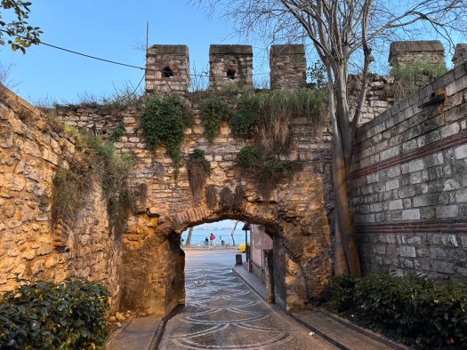 Istanbul city walls