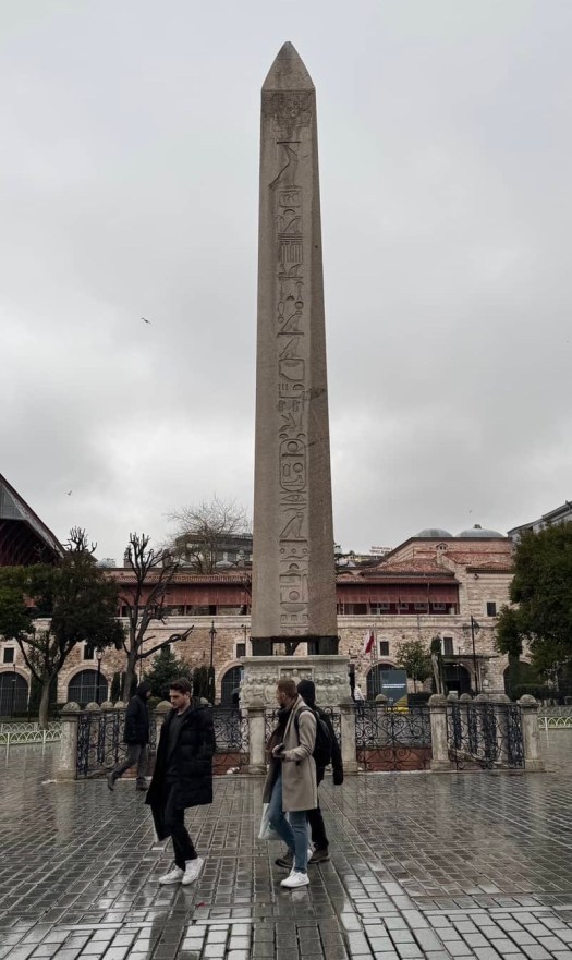 "Egyptian" obelisk