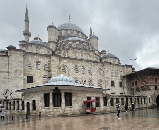 Yeni mosque