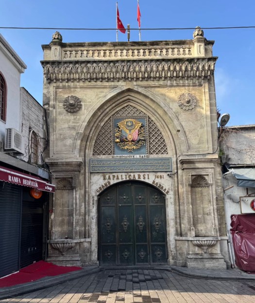 Grand bazaar entrance