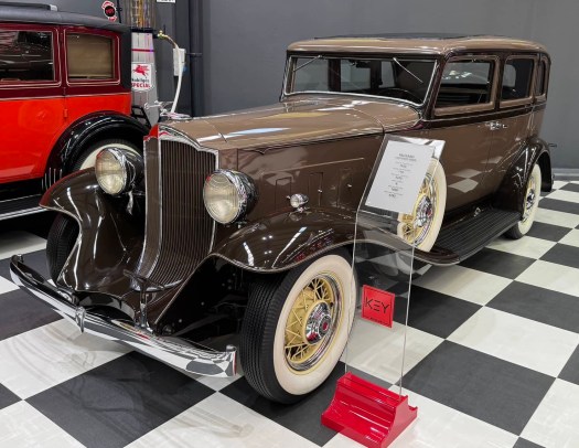 Gangster car