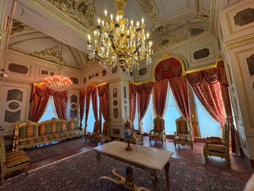 Greeting room