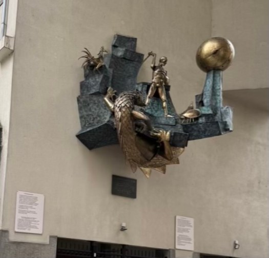 Clock chime
