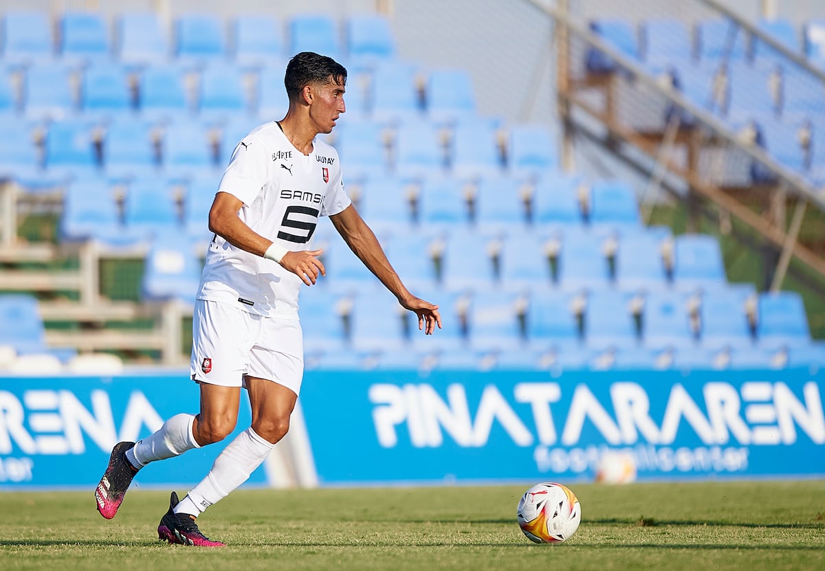 Amical Face A Nice Nayef Aguerd Fan David Moyes is searching for defensive recruitments after allowing Fabian Balbuena to leave on.