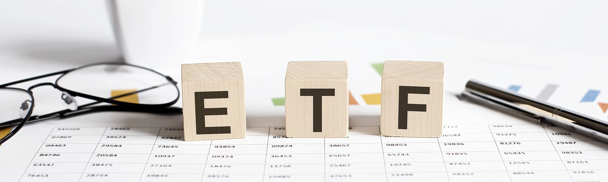 15 Best Commodity ETFs For Investors In 2022 (2022)