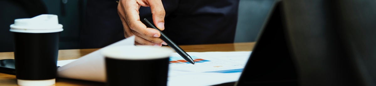 Maximizing Business Growth Through Benchmarking - Stunning Retina Minimal Images | Free Download