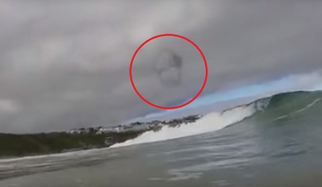 Morphing UFO portals appearing all over England