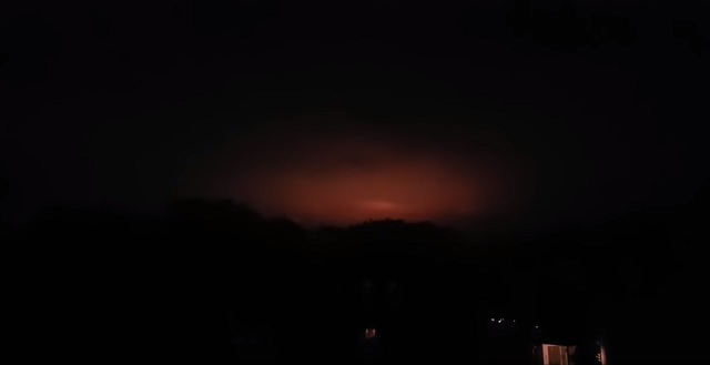 Unexplained Pulsating Light Over Germany