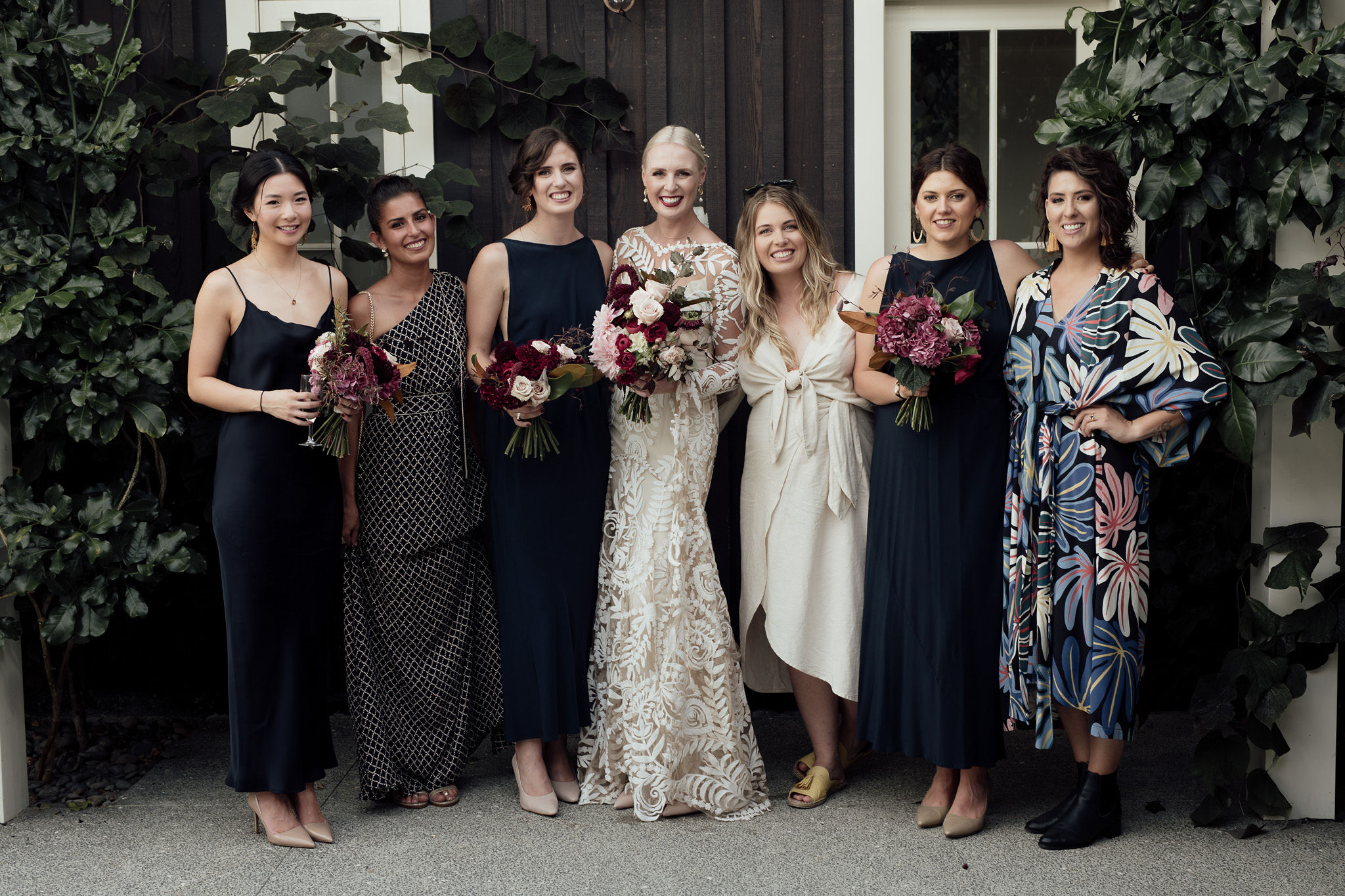 After all, it's an event that happens just once in a person's life (hopefully). How To Capture The Best Family Photos At Your Wedding Free The Bird