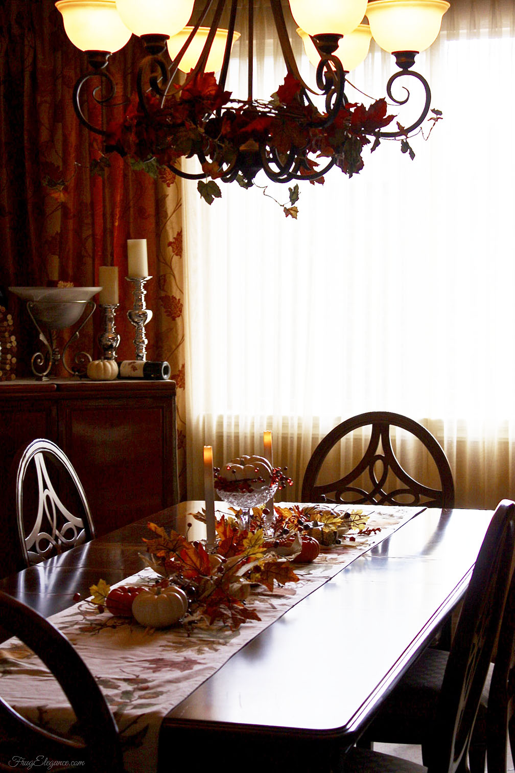 Could we *be* less excited? Easy Fall Table Centerpiece - FrugElegance