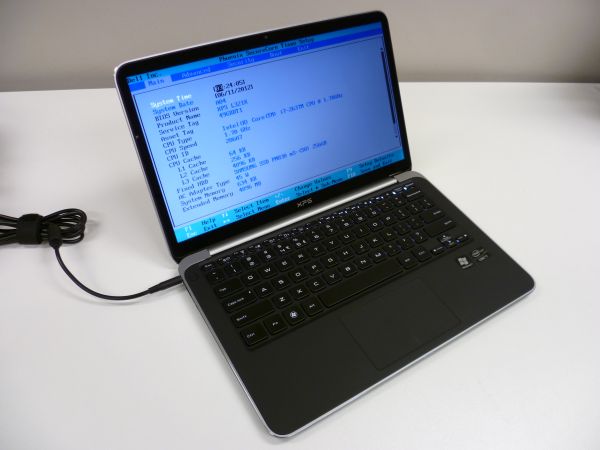 dell　ノートパソコン L321X Dell XPS L321X Intel Core i5-2467M 1.6 GHz 4 GB RAM 128 GB SSD