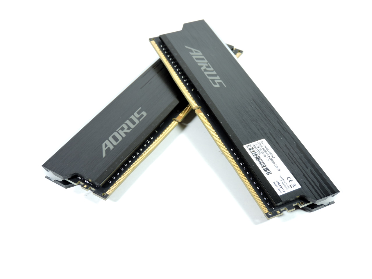 Gigabyte AORUS RGB DDR4 16GB (2x8GB) 4800MHz Memory Review - Funky Kit