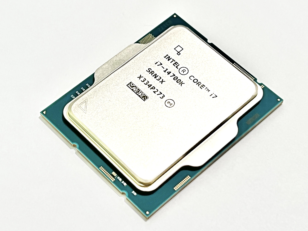 Intel Core i7-14700K vs Core i9-12900KF vs Core i9-13900K