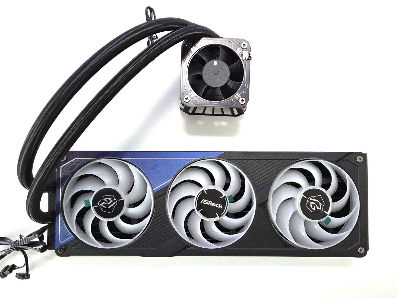 ASRock Phantom Gaming 360 LCD AIO CPU Cooler Review - Funky Kit