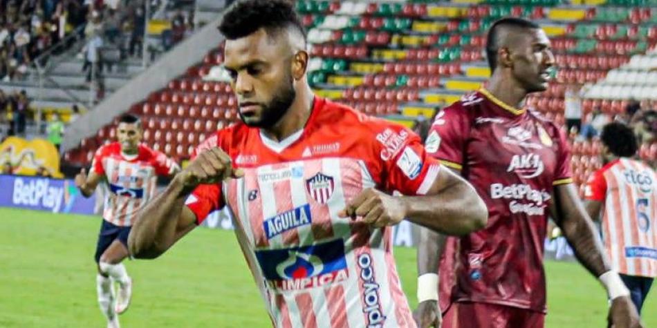 Deportes tolima played junior at the primera division, apertura of colombia on february 26. Ca Zgox1ib4ufm