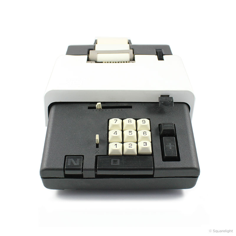 Olivetti Divisumma 18 – Future Forms