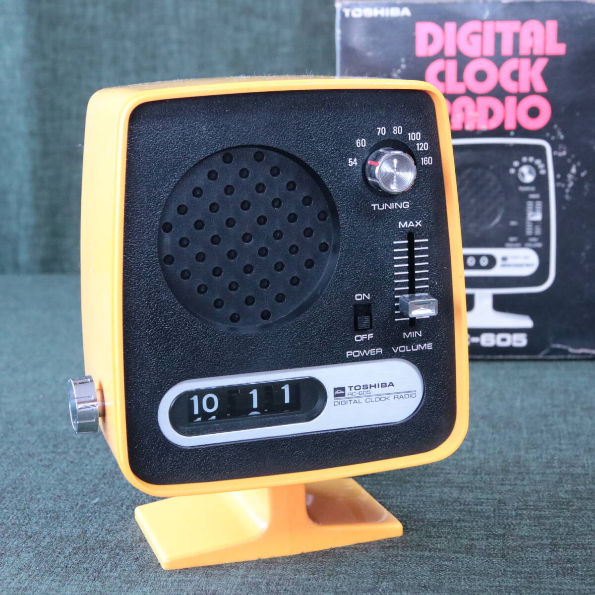 Toshiba RC-605 Digital Clock Radio – Future Forms