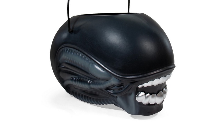 ALIENInspired Xenomorph TrickorTreat Bucket is Perfect For Halloween