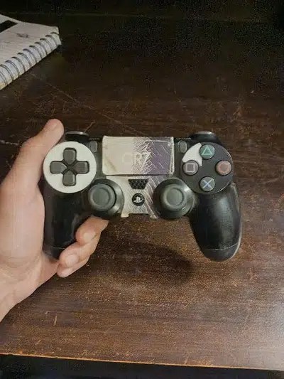 Dual shock 4 – PS4 Slim controller