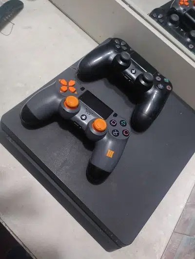playstation 4 Slim 500GB For Sale