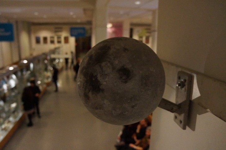 Księżyc w modelu SSS, fot. www.ciekawe.org