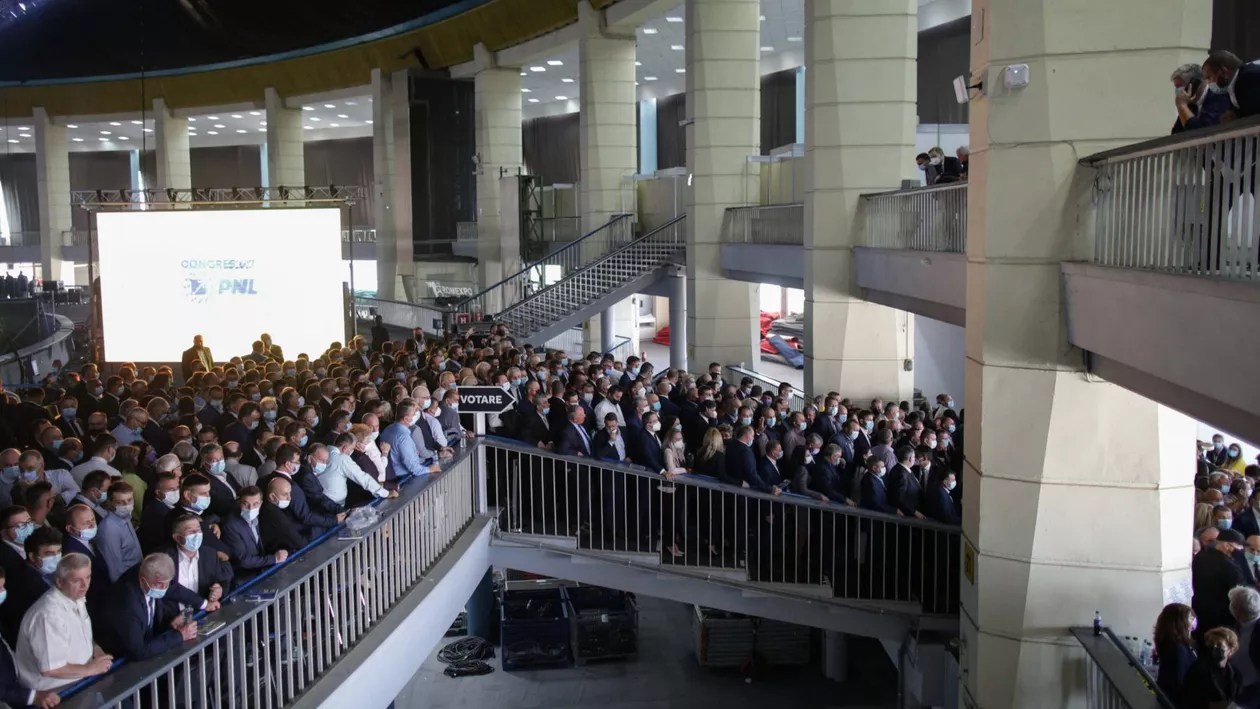 PNL, amendat cu 10.000 lei pentru nerespectarea restricţiilor la congres