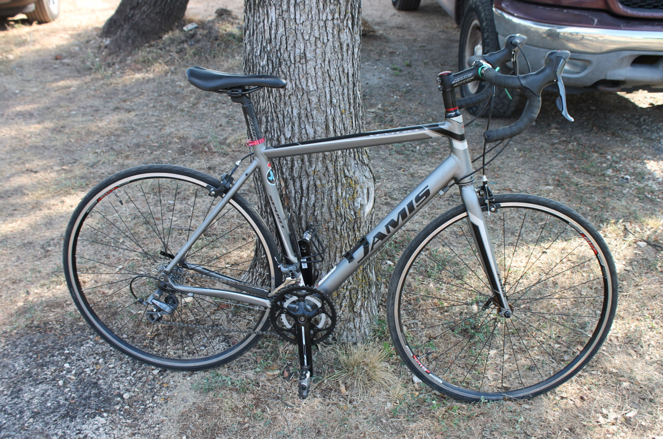 Jamis Ventura Road Bike - 0481