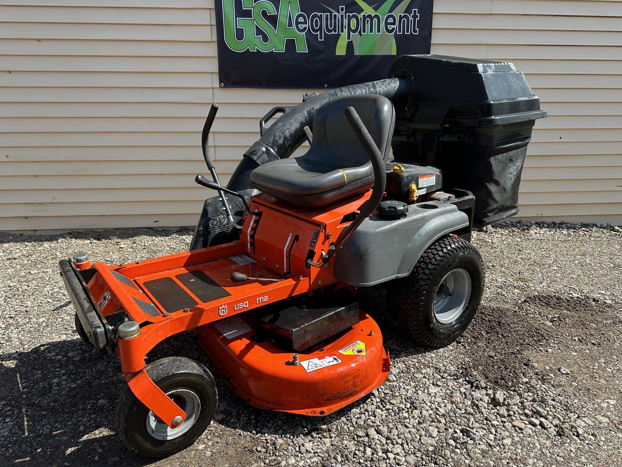 Zero turn lawn mower with bagger