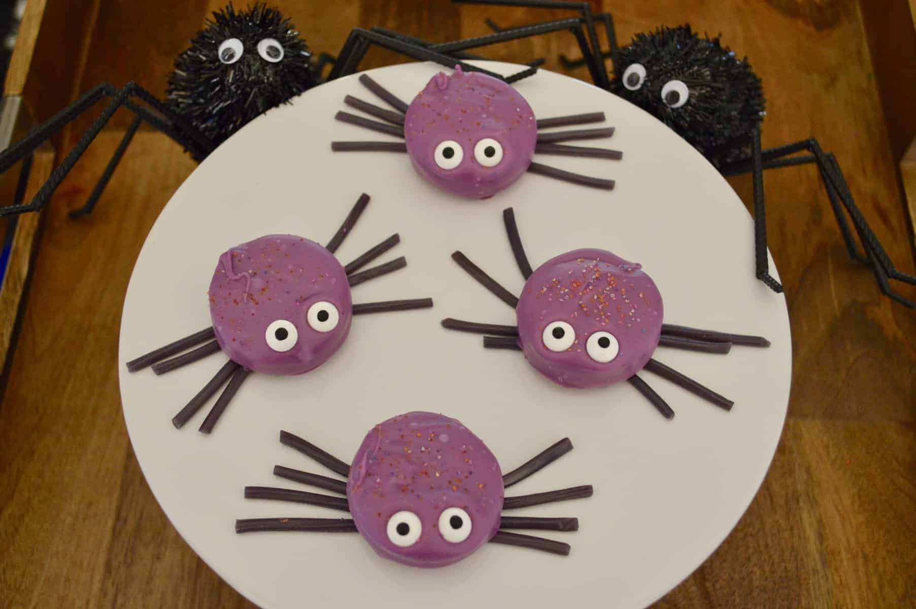 Image for Oreo Cookie Spiders | Halloween Cookie