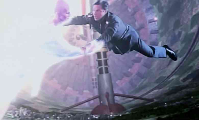 The worst season in Babylon 5 is because of a rogue steward The worst season in Babylon 5 is because of a rogue steward