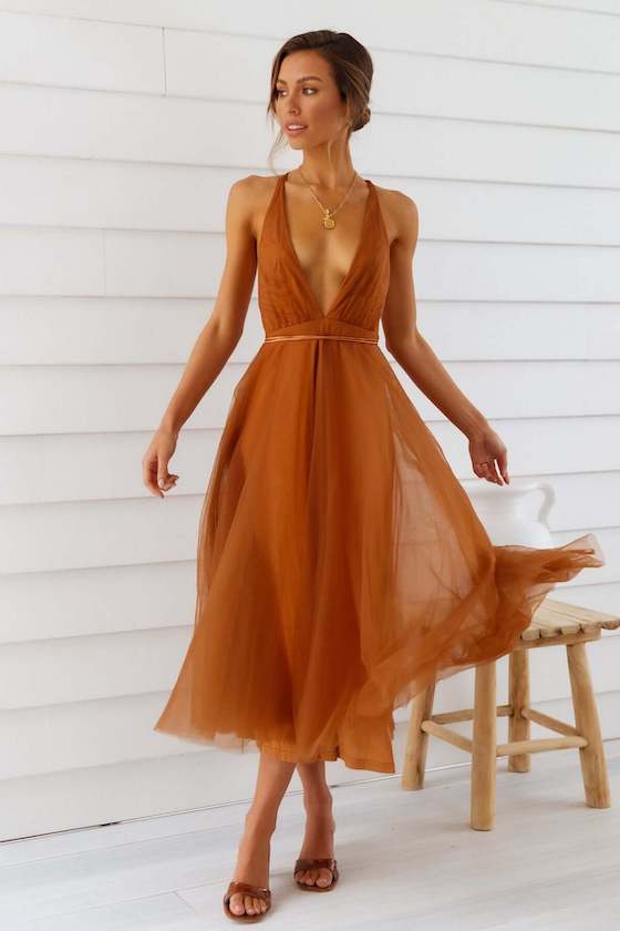 40+ Romantic Date Night Dresses To Add 