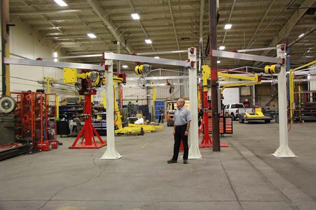 three J250 jib cranes with balancer for lifting brake rotors