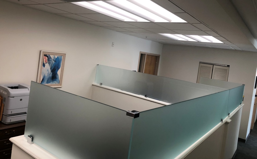 Custom Glass & Glass Repair